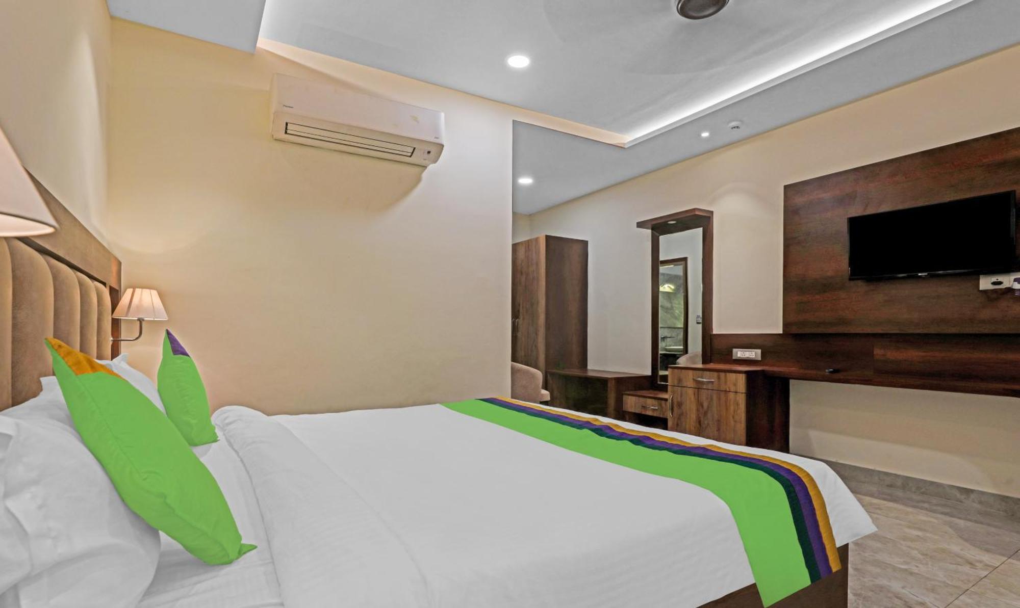 Hotel The Golden Bird Agra  Exterior foto